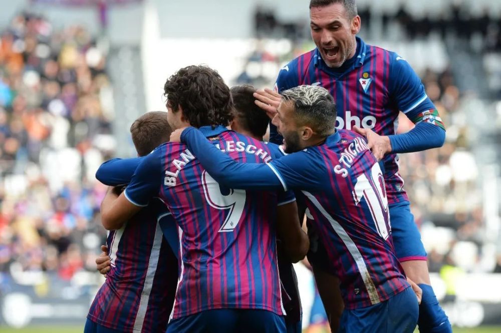 和团队配合 和团队配合